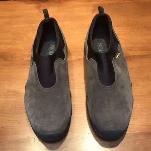 NWOT Men’s casual shoes, size 12 US